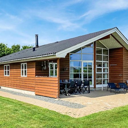 Gorgeous Home In Haderslev With Kitchen Arosund Exterior photo